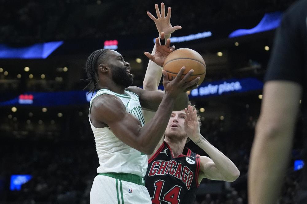 年轻球员更 年轻球员更