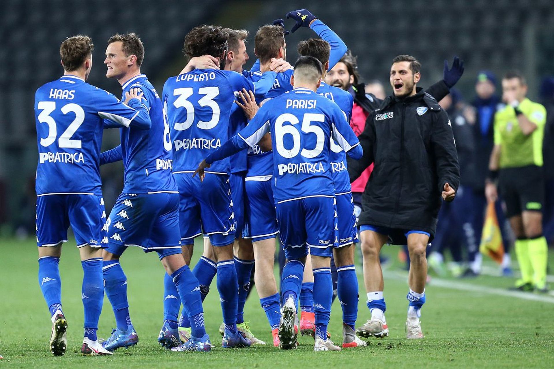 随之带动前 随之带动前